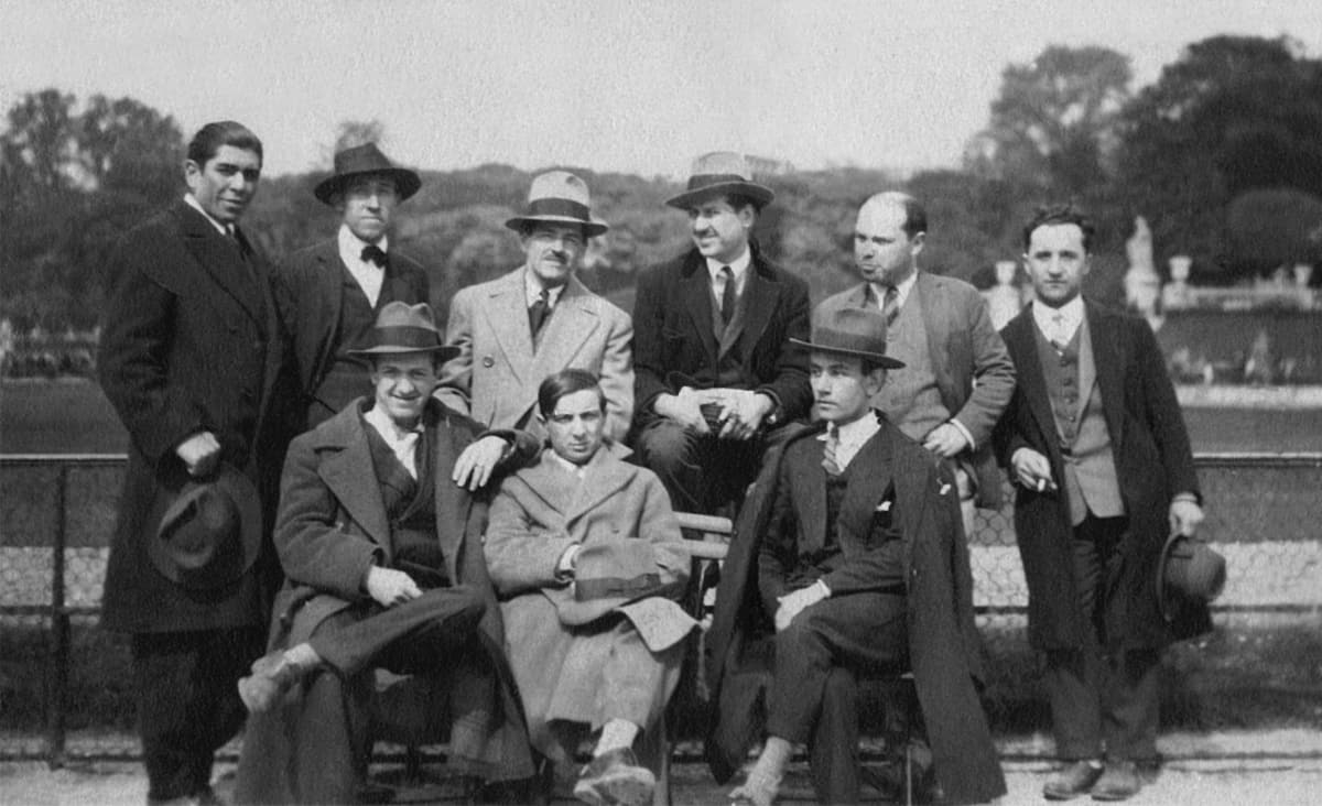 Berni y Spilimbergo junto a otros colegas en París, 1928.