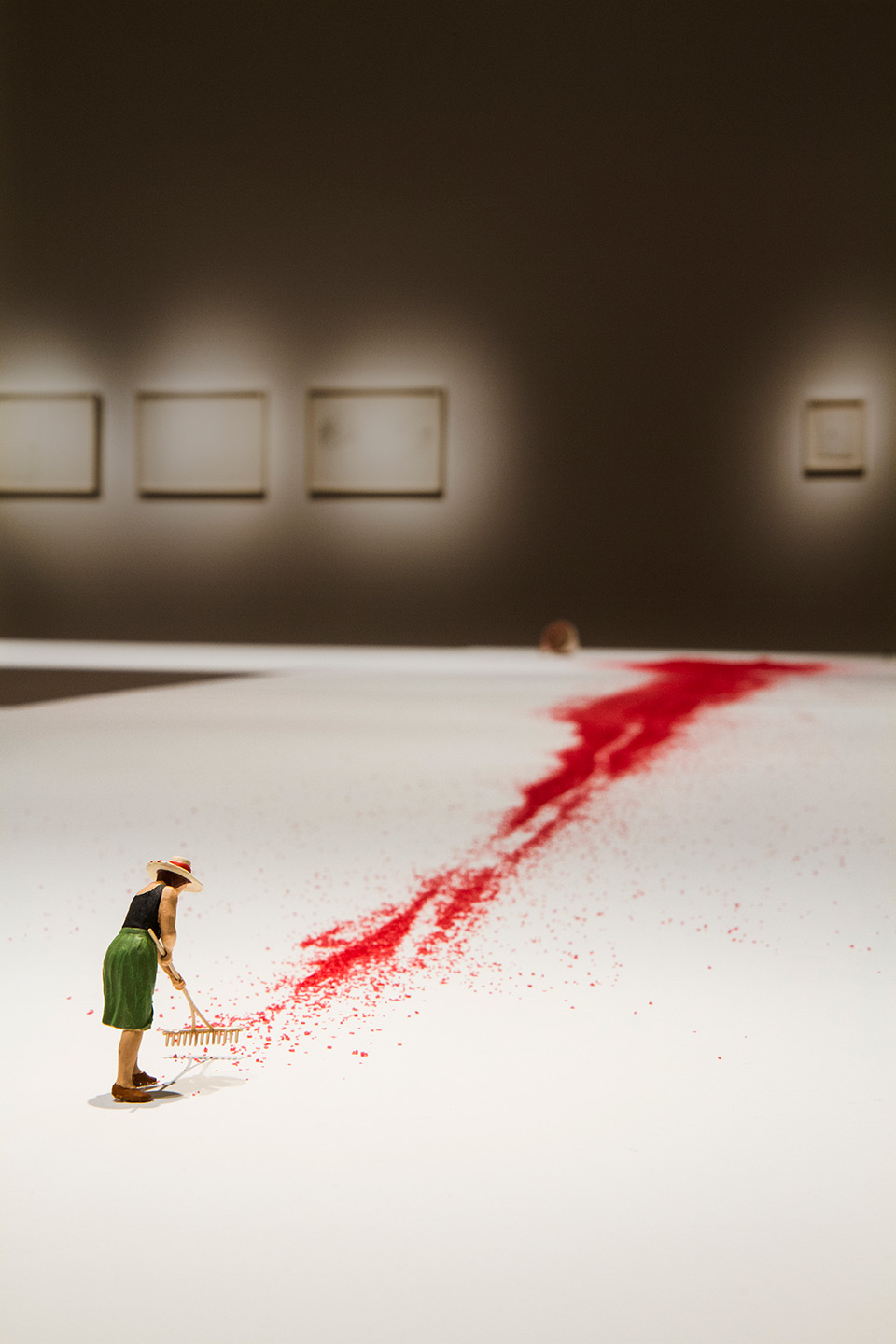 Liliana Porter. El hombre con el hacha y otras situaciones breves, 2013. [Detalle].