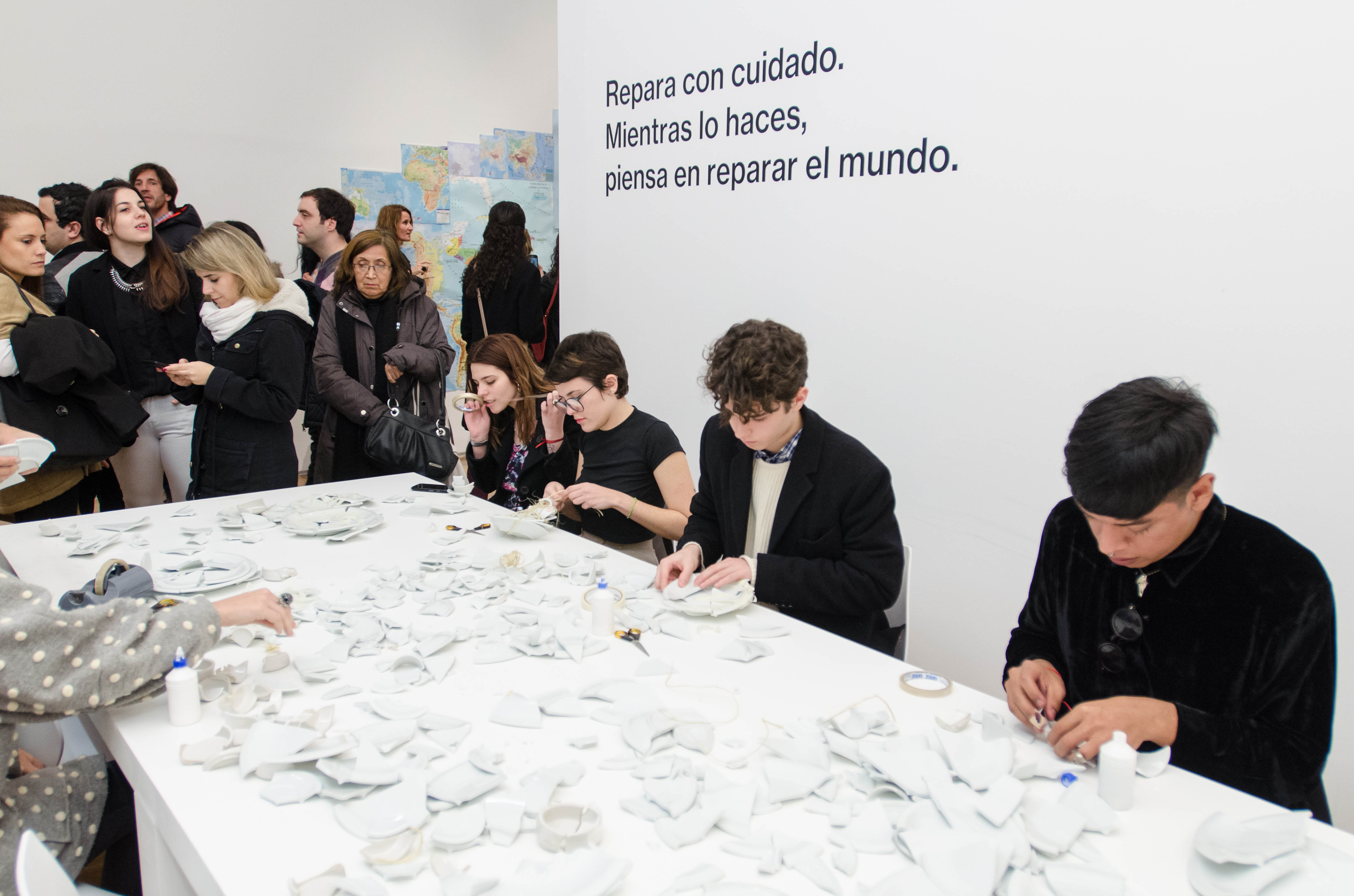 Yoko_Ono_PiezaReparacion_MALBA2016_1.