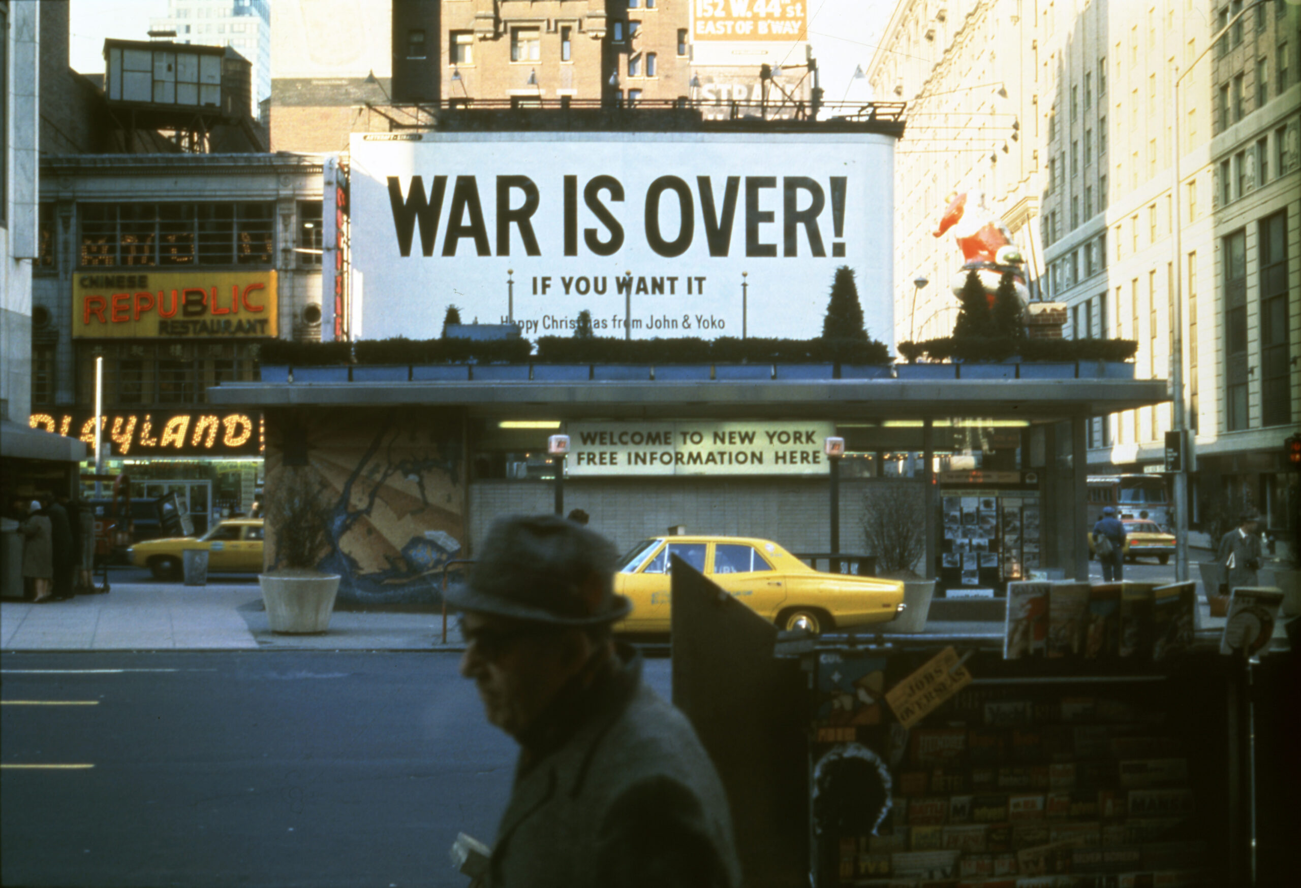 Yoko_Ono_WarIsOver_NYC_1969