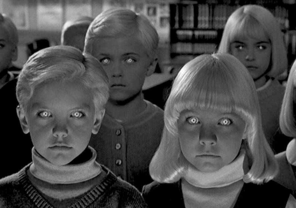 El-pueblo-de-los-malditos-Village-of-the-Damned-Gran-Bretana-1960